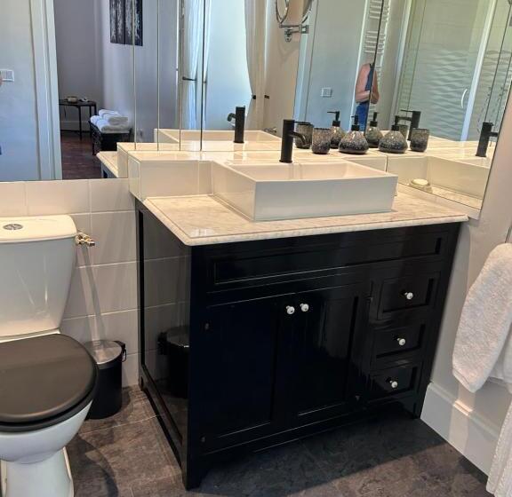 مبيت وإفطار Chateau Laffargue