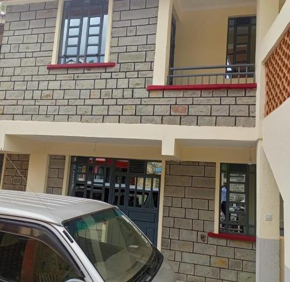 تختخواب و صبحانه Kozi Luxury Apartment In Kisumu