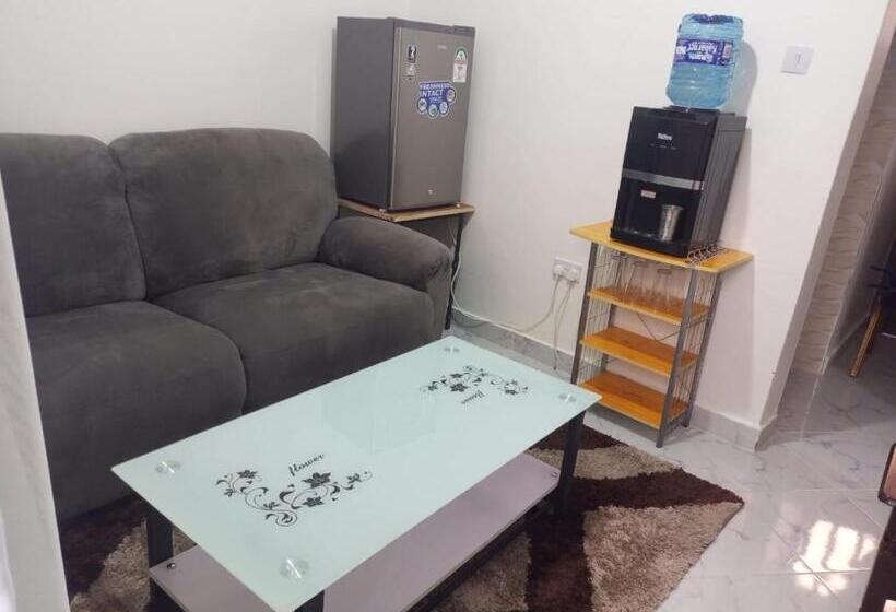 تختخواب و صبحانه Kozi Luxury Apartment In Kisumu