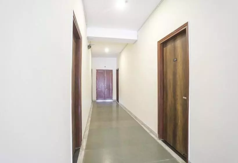 Fabhotel The Avasa