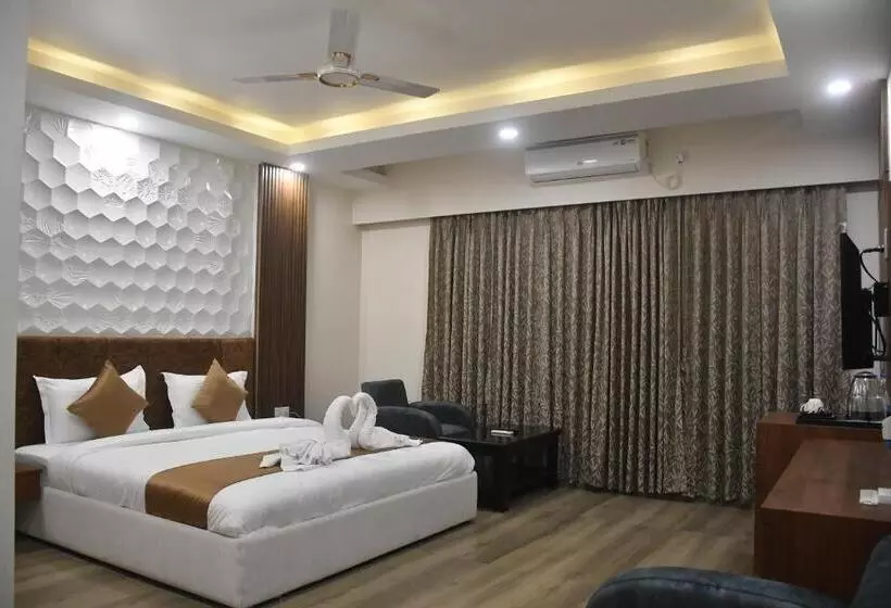 Hotelli Eden Garden