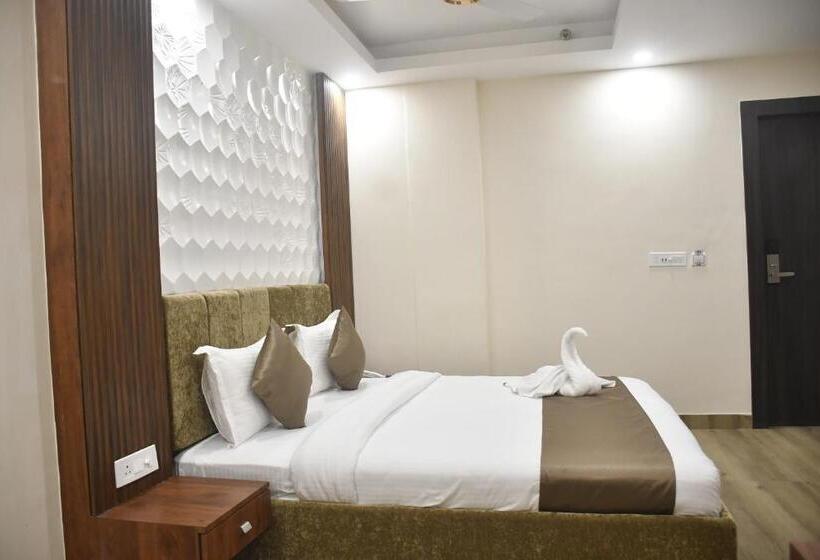 فندق Eden Garden