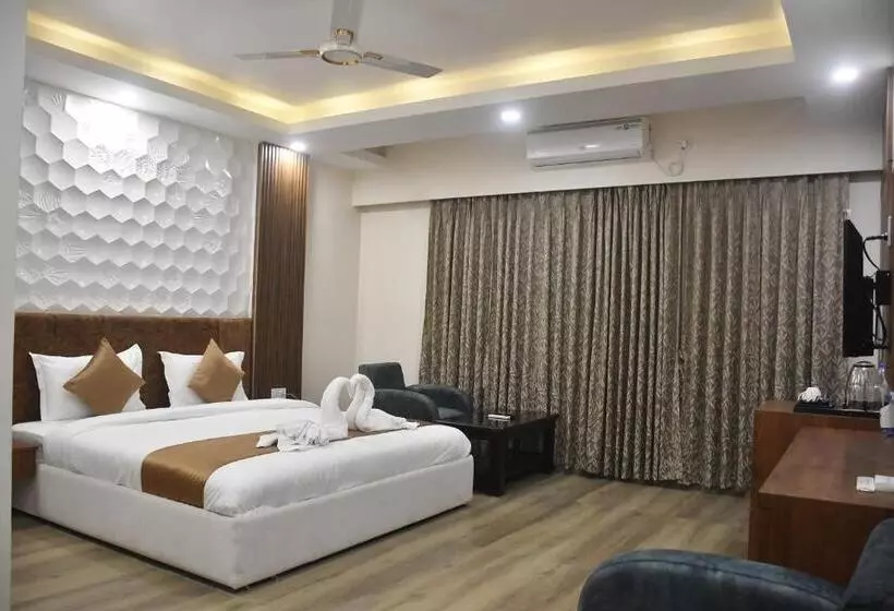 Hotelli Eden Garden