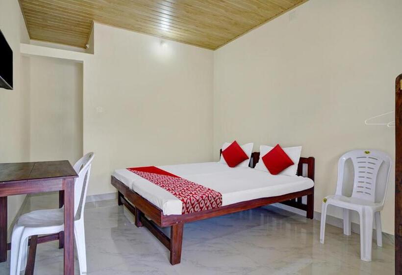 בית מלון כפרי Oyo Flagship Lulu Home