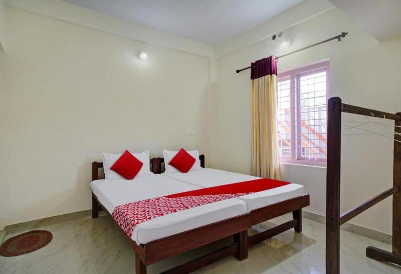 בית מלון כפרי Oyo Flagship Lulu Home