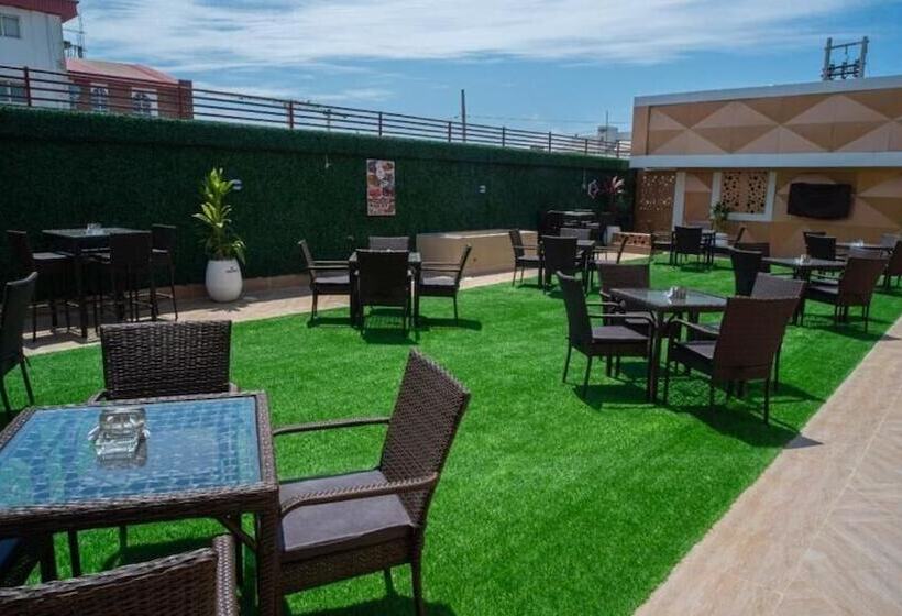 هتل Presken Waters