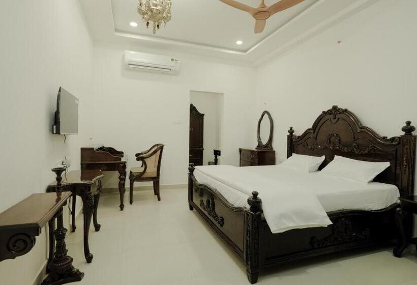 فندق The Bheemili House