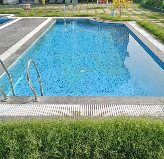 فندق The Bheemili House