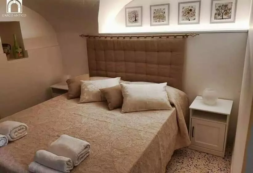 Majatalo Arco Antico