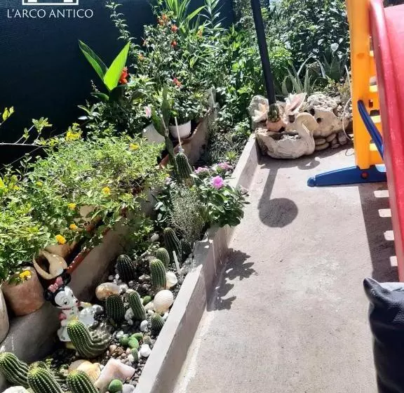 Majatalo Arco Antico