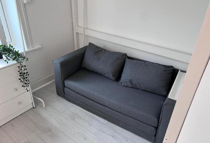 بنسيون Cozy Room With Smart Solutions Grunerløkka Central Happy Days