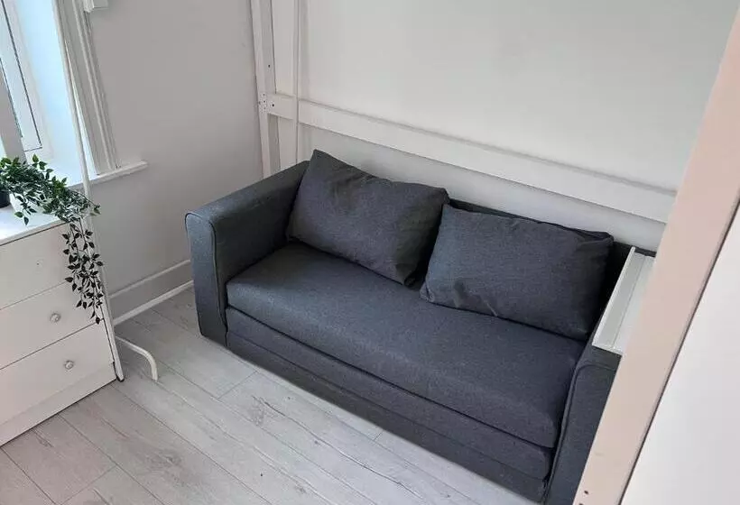 Majatalo Cozy Room With Smart Solutions Grunerløkka Central Happy Days