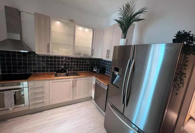 Majatalo Cozy Room With Smart Solutions Grunerløkka Central Happy Days