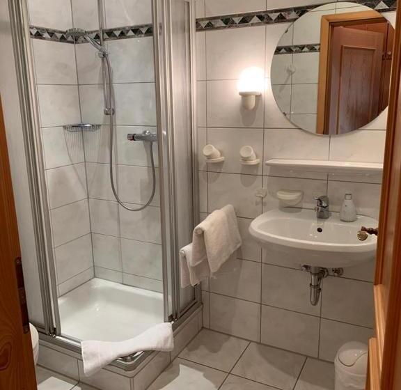 Пансион Landhaus Schneeberg