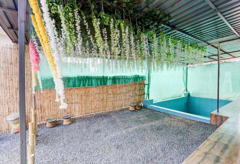 Pensjonat Spot On Monsoon Lilly Resort