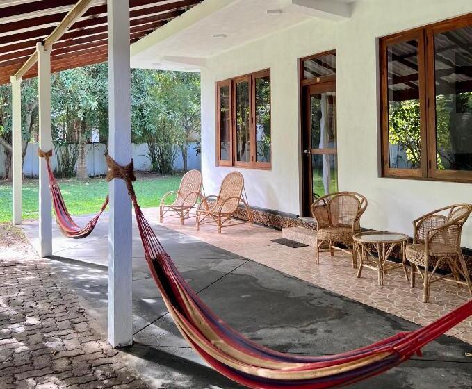 The Dom Hotel & Restaurant