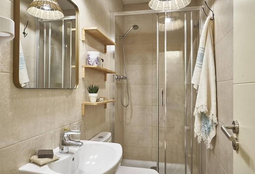 Barcelona Sants Station Apartments