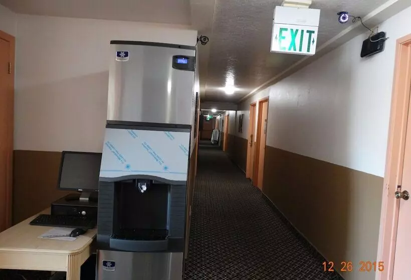 Budget Motel