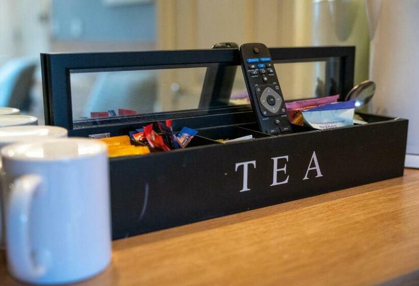 簡易ホテル Winchelsea Lodge