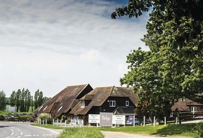 簡易ホテル Winchelsea Lodge