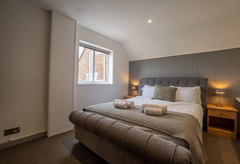 簡易ホテル Winchelsea Lodge