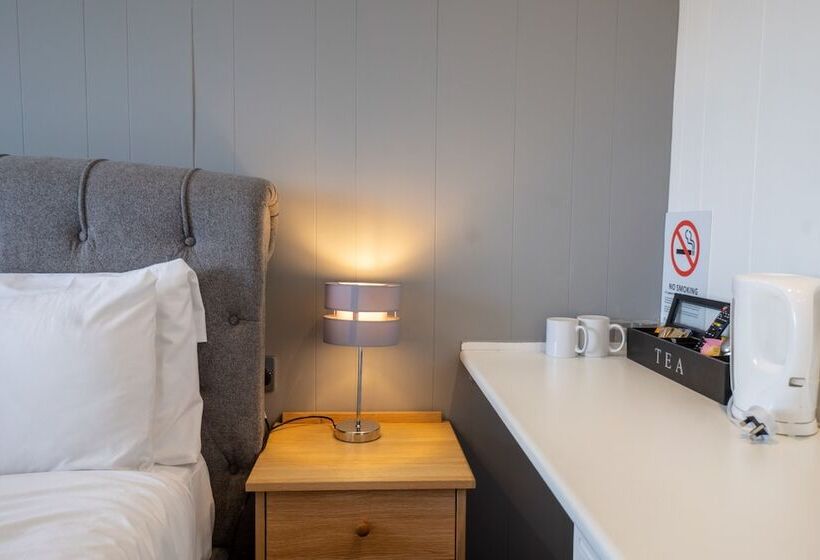 簡易ホテル Winchelsea Lodge