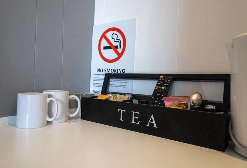 簡易ホテル Winchelsea Lodge