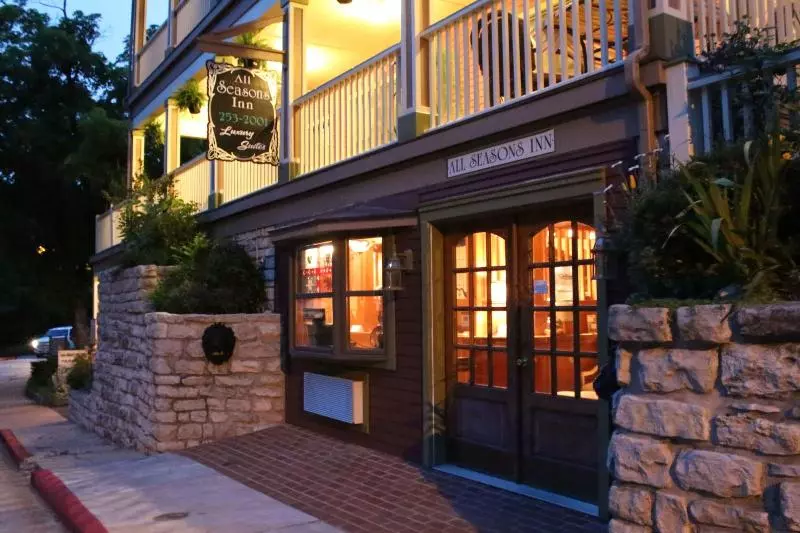هتل All Seasons Inn