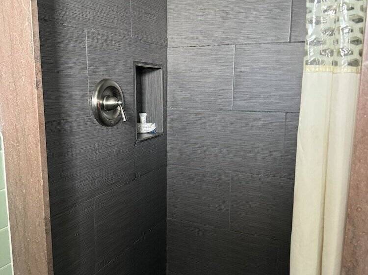 ホテル Budget Inn Danville