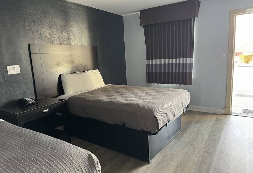 ホテル Budget Inn Danville