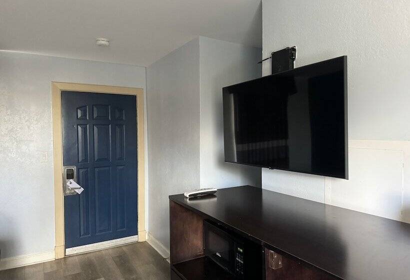 ホテル Budget Inn Danville