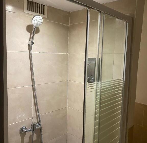 酒店 Hostal The Monkey Room