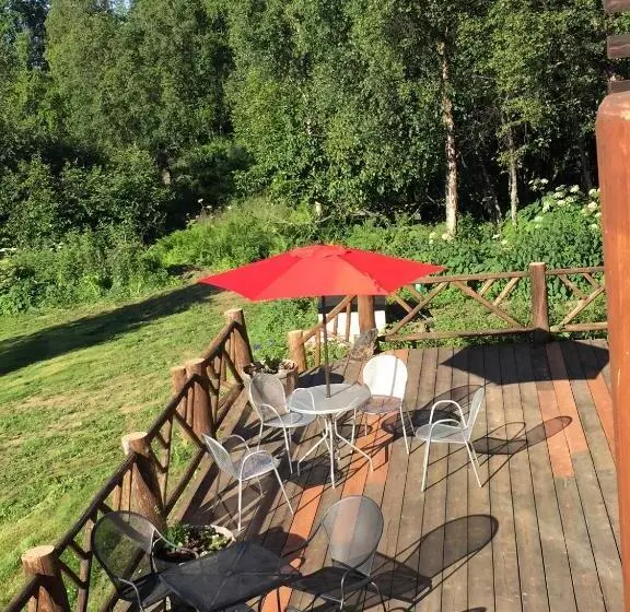 Hotelli Juneberry Lodge