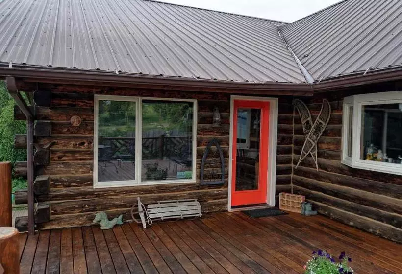 Hotelli Juneberry Lodge