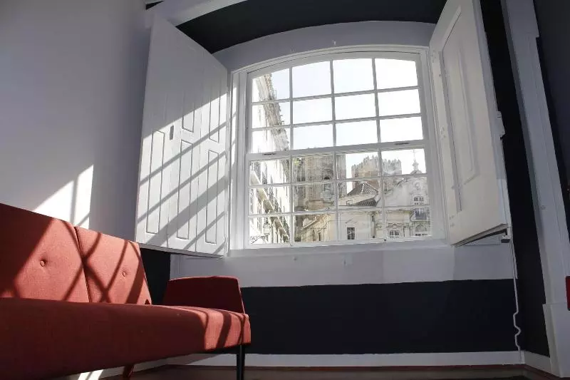 هتل Largo Da Se Guest House Horigem