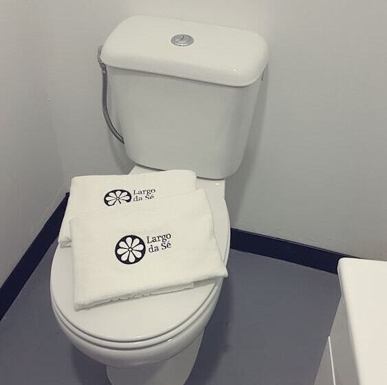 Hotell Largo Da Se Guest House Horigem