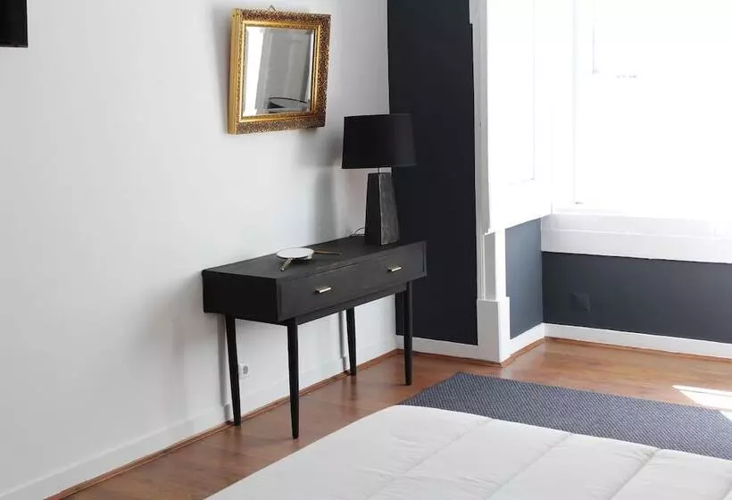 هتل Largo Da Se Guest House Horigem