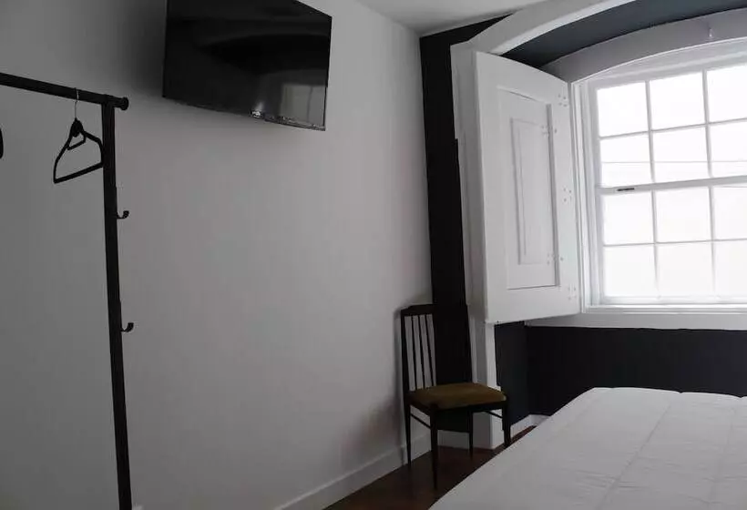 هتل Largo Da Se Guest House Horigem