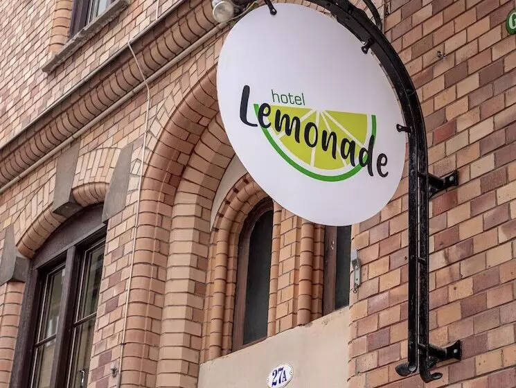 ホテル Lemonade