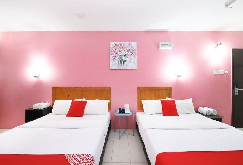 Отель Midah Inn Puchong