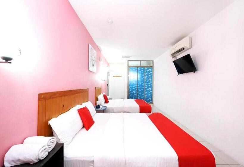 Отель Midah Inn Puchong