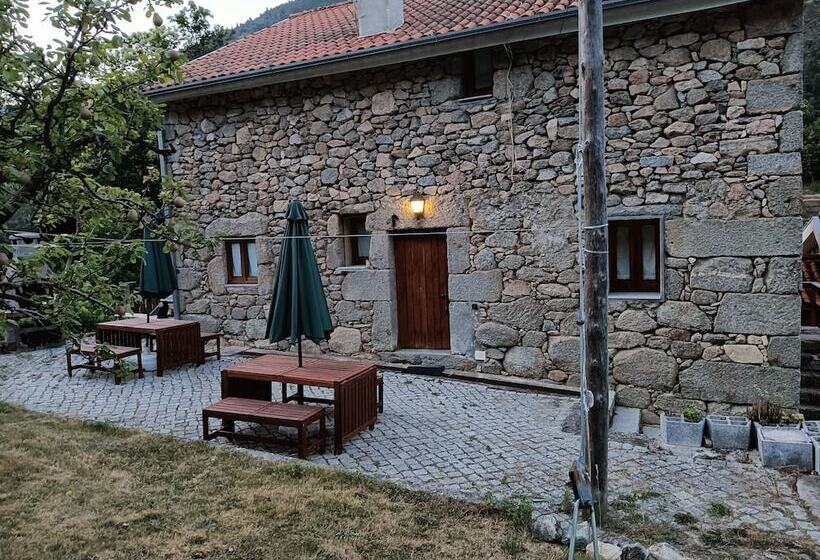 هتل Quinta De Leandres