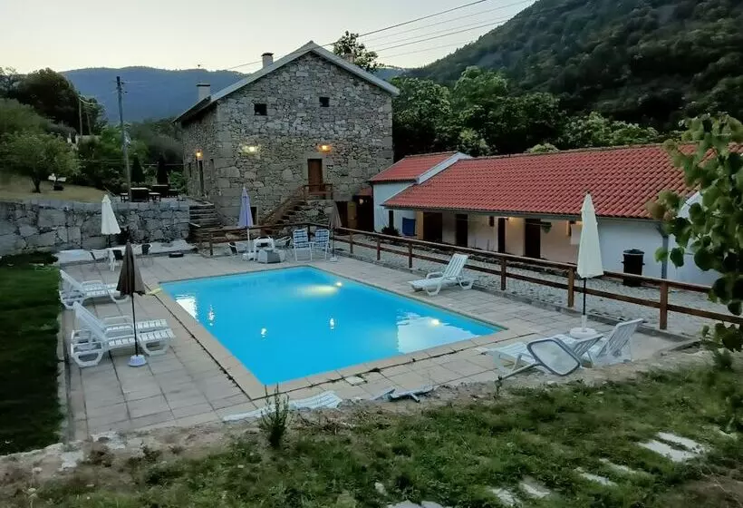 ホテル Quinta De Leandres