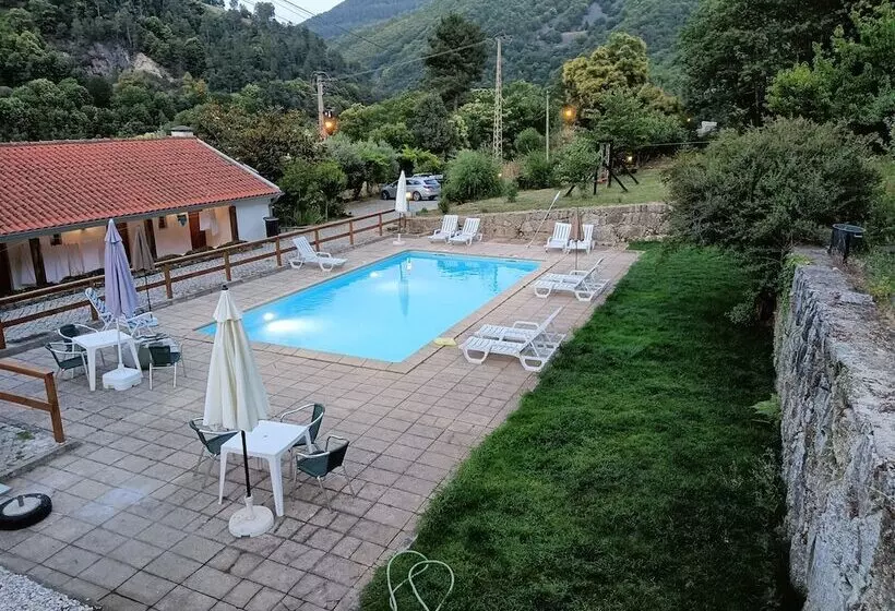 ホテル Quinta De Leandres