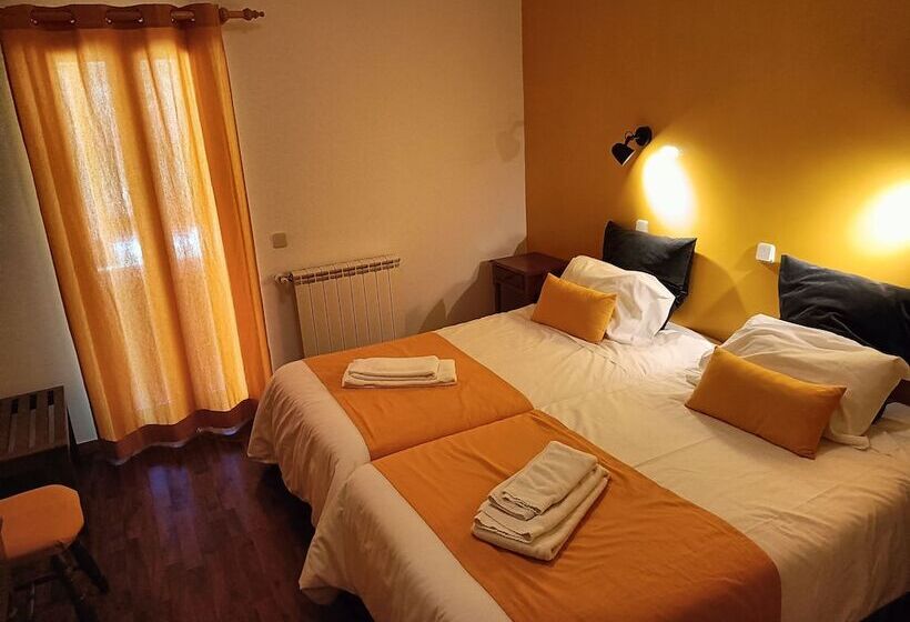 هتل Quinta De Leandres