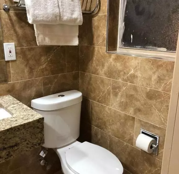 ホテル Red Carpet Inn Daytona Beach