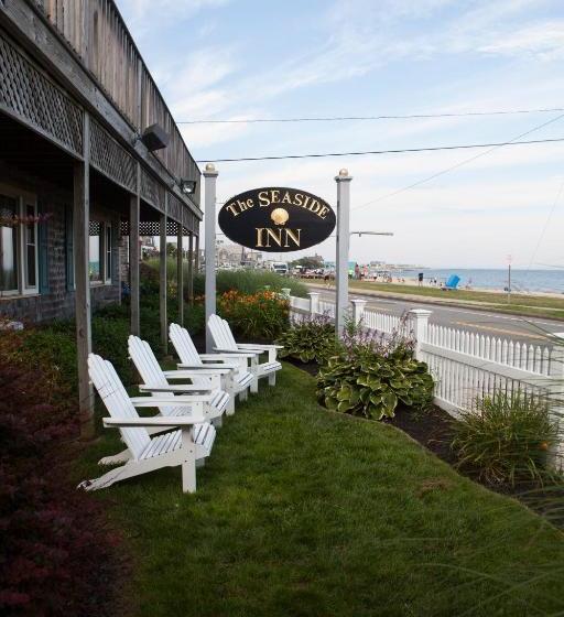 בית מלון כפרי Seaside Inn