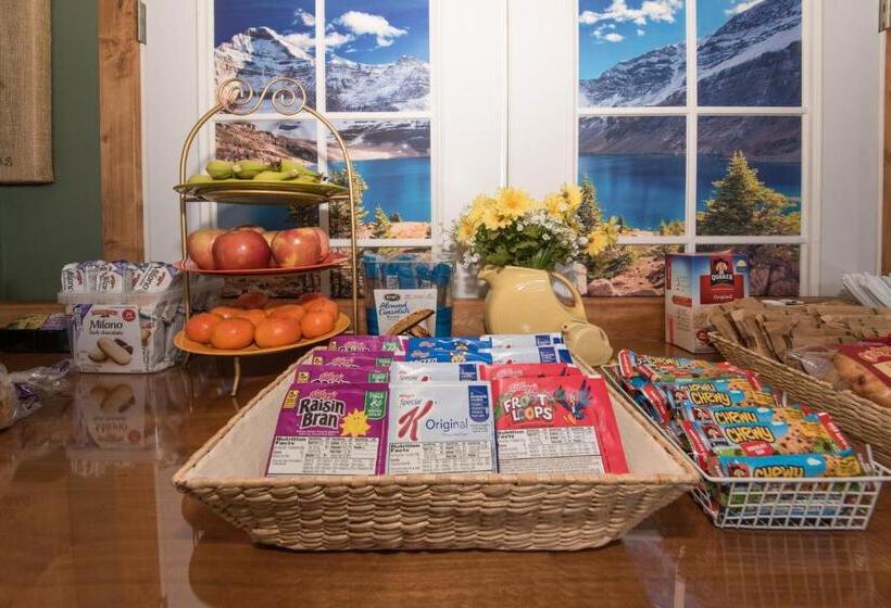 فندق The Maxwell Inn