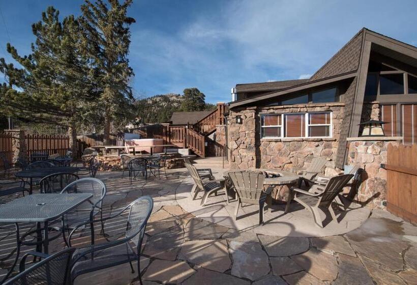 فندق The Maxwell Inn