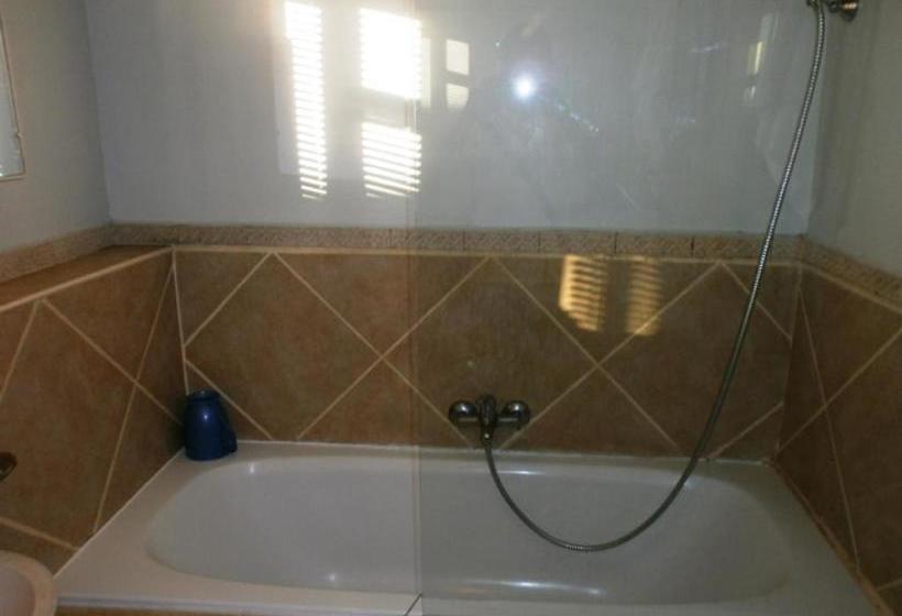 Fotos del hotel Vicmor Court 35 - Apartment:  8